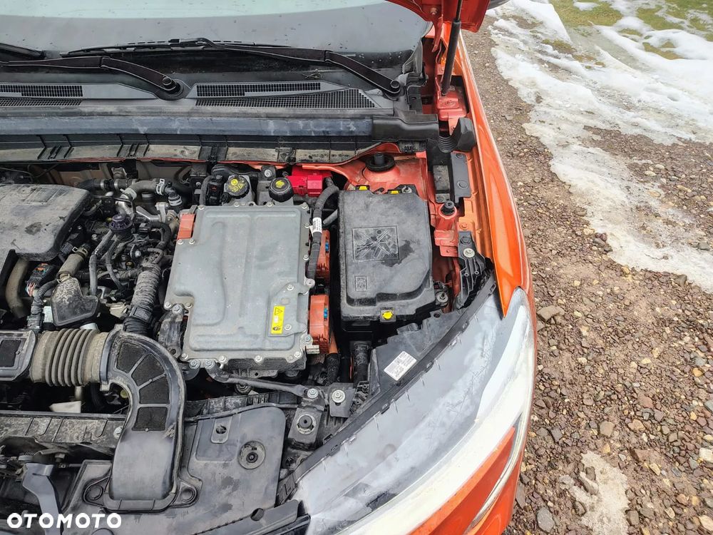 Renault Arkana E-TECH 145 R.S.LINE - 10