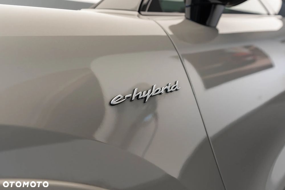 Porsche Cayenne S E-Hybrid PHEV Black Edition - 36