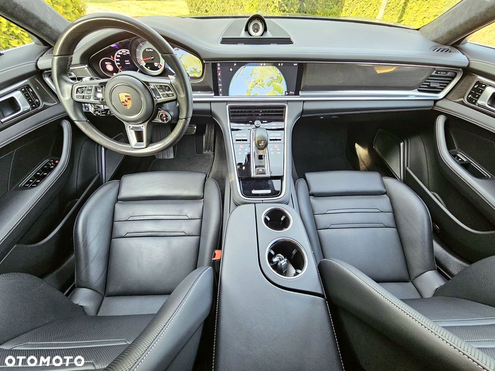 Porsche Panamera Turbo - 5