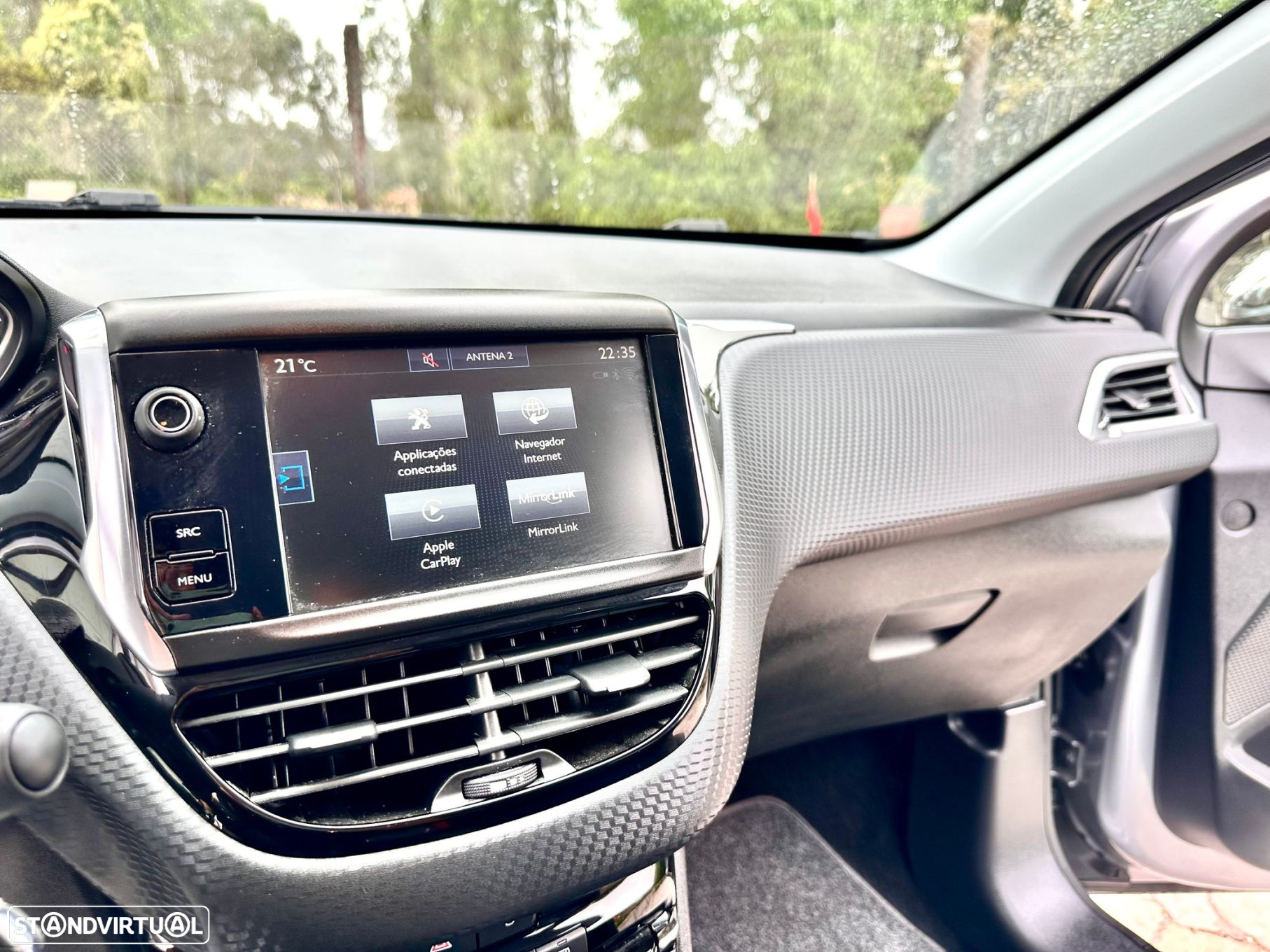 Peugeot 2008 1.2 PureTech Allure - 26