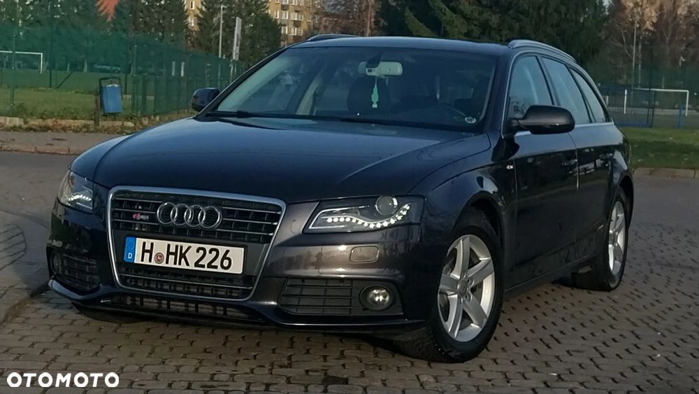 Audi A4 Avant - 1