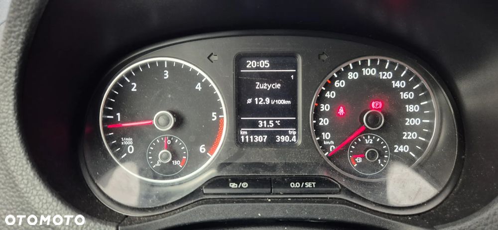 Volkswagen Amarok Double Cab 2.0 TDi 4MOTION Basic - 15
