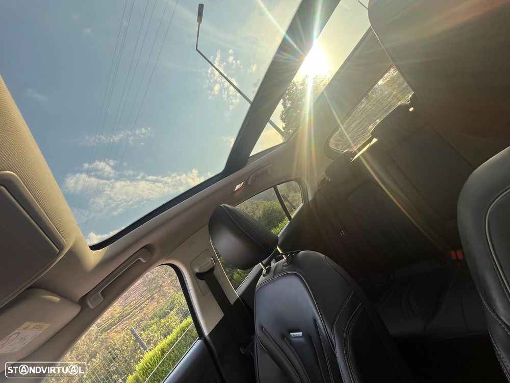 Ford Focus 1.5 EcoBoost Vignale - 8