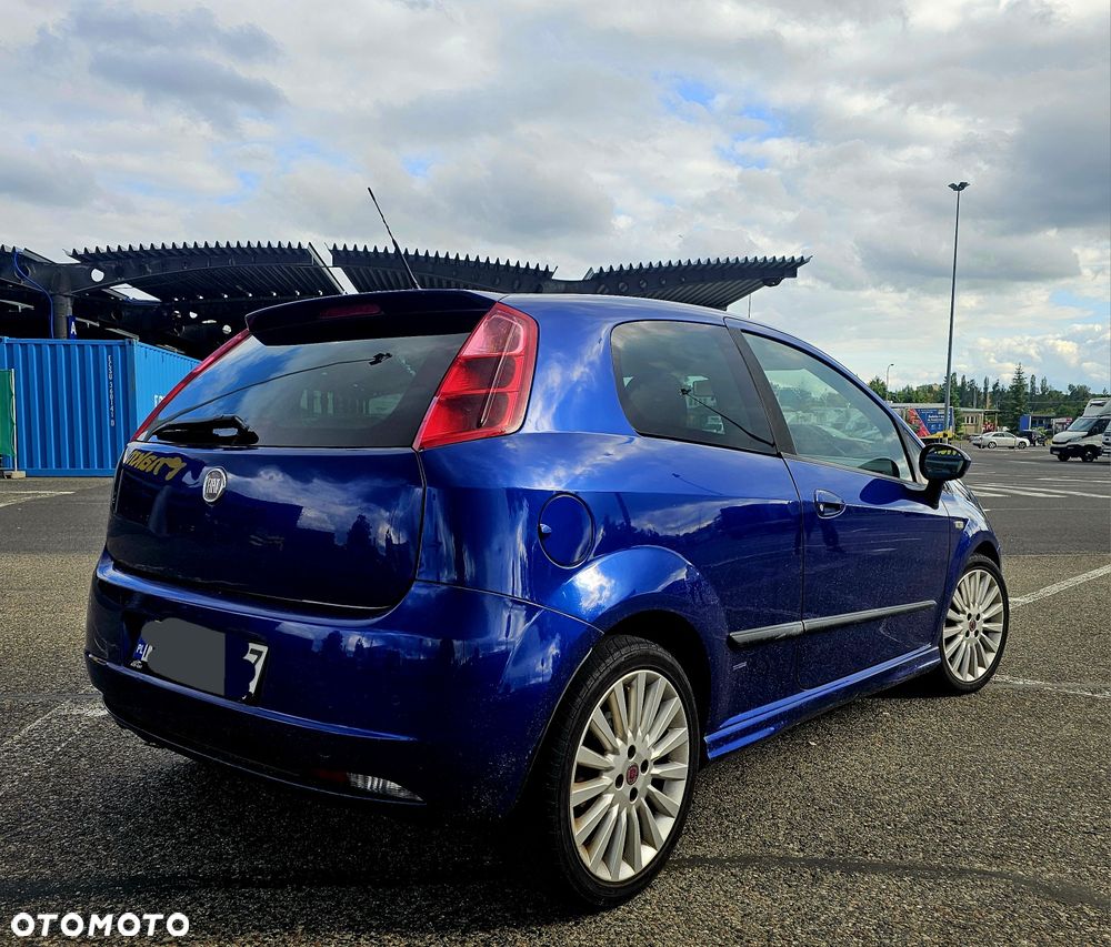 Fiat Grande Punto - 3