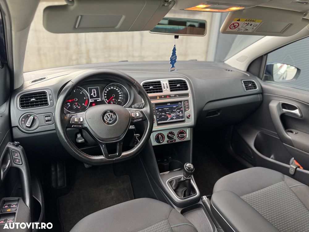 Volkswagen Polo 1.4 TDI (Blue Motion Technology) Comfortline - 6