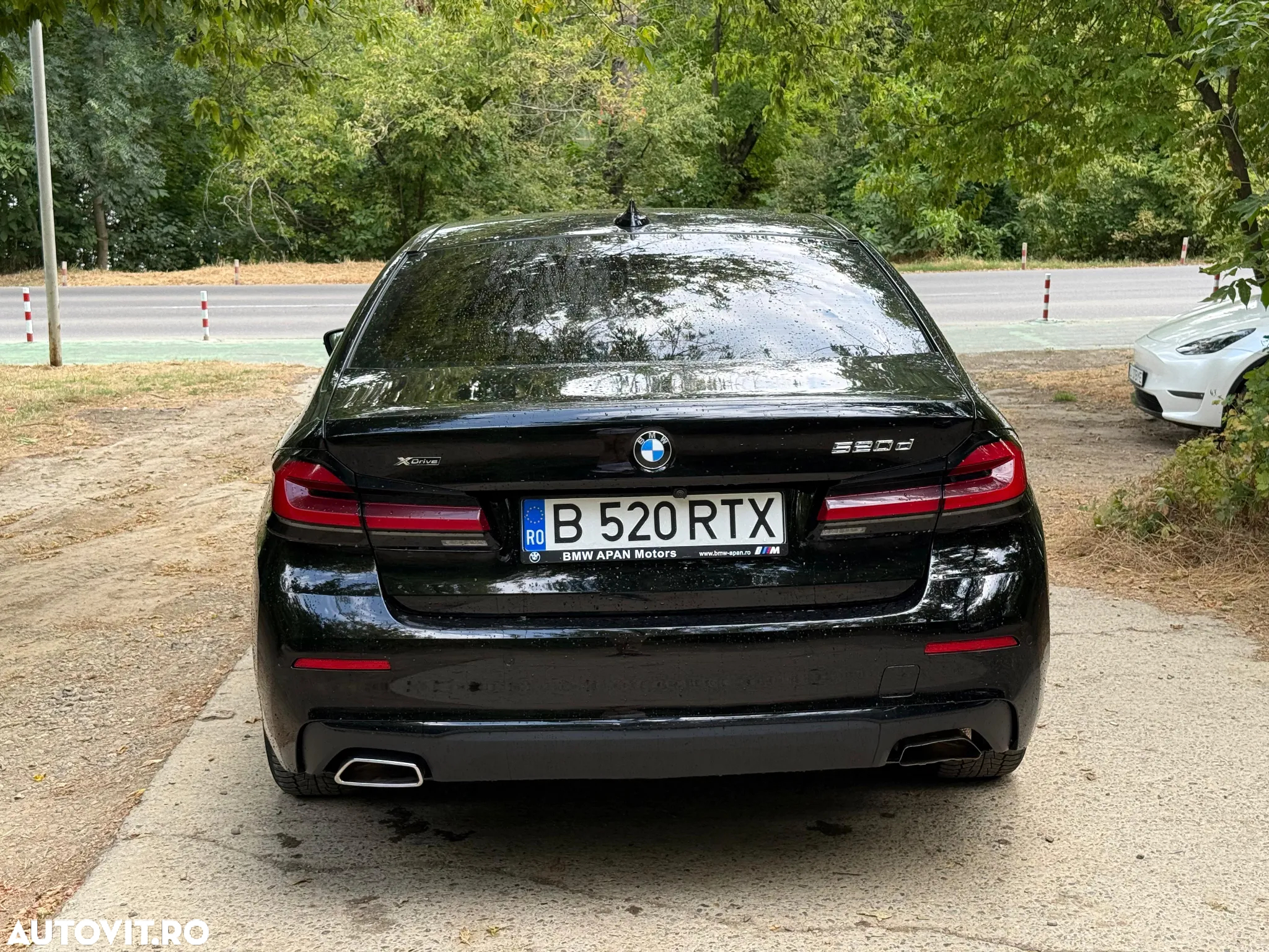 BMW Seria 5 520d xDrive AT MHEV - 12