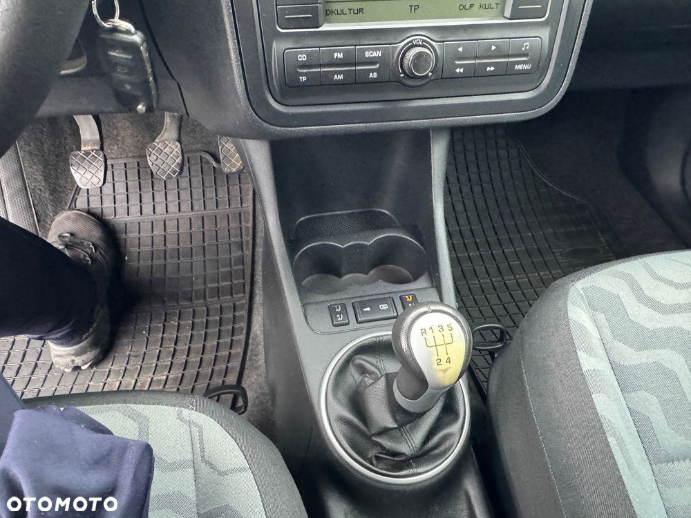 Skoda Roomster 1.6 16V Comfort PLUS EDITION - 9