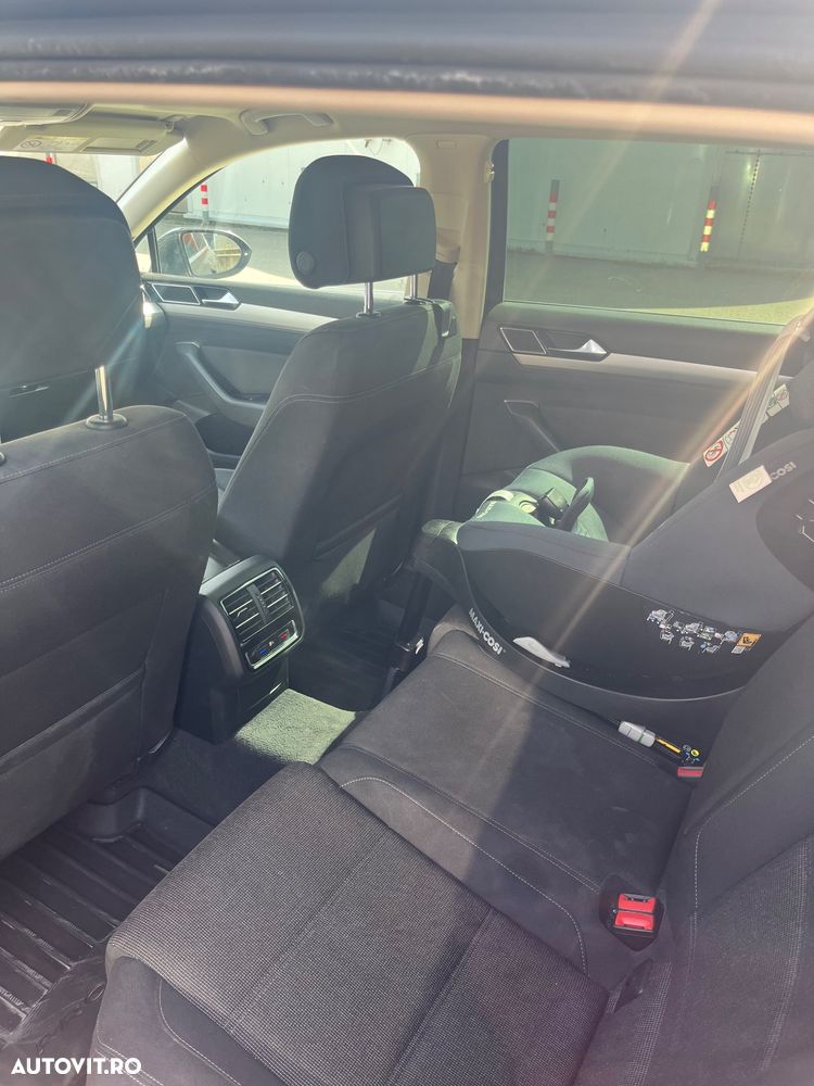 Volkswagen Passat 2.0 TDI DSG Comfortline - 10