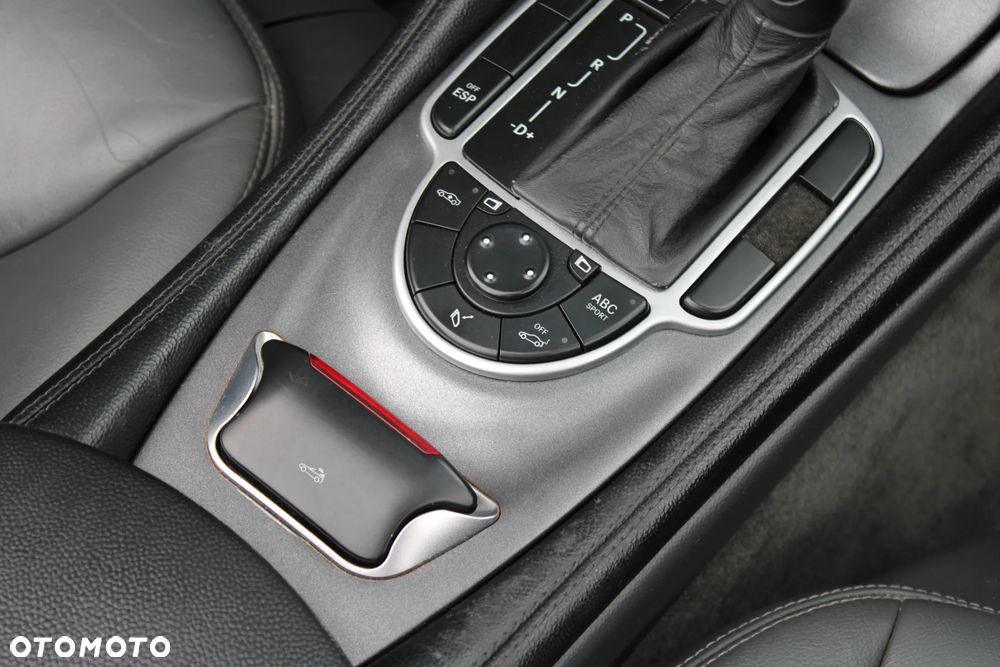 Mercedes-Benz SL - 20