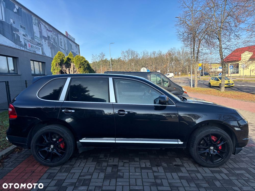 Porsche Cayenne - 10