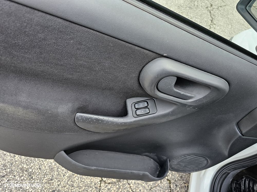 Opel combo A/C - 15
