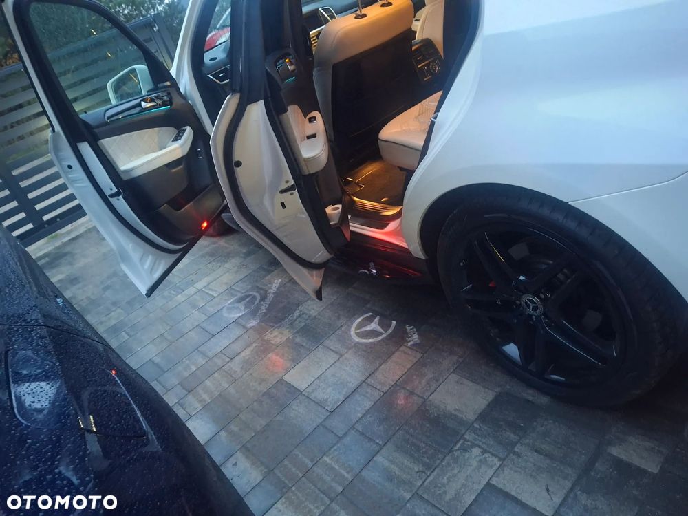 Mercedes-Benz ML - 2