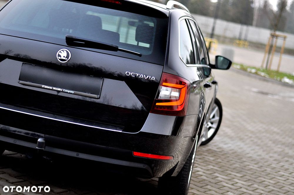 Skoda Octavia 1.6 TDI Premium Edition - 11