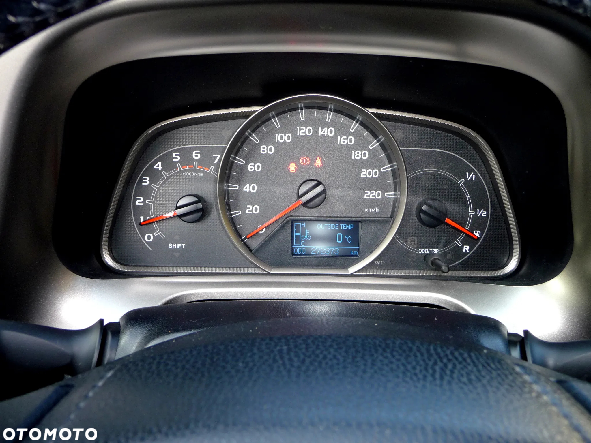 Toyota RAV4 2.0 D-4D Prestige - 25