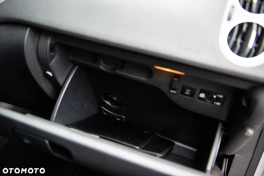 Volkswagen Golf Plus 1.2 TSI MATCH - 24