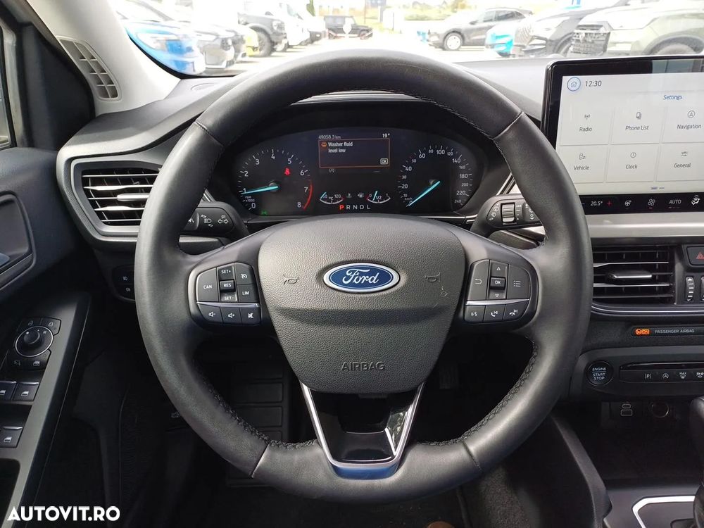 Ford Focus 1.0 EcoBoost Titanium - 12