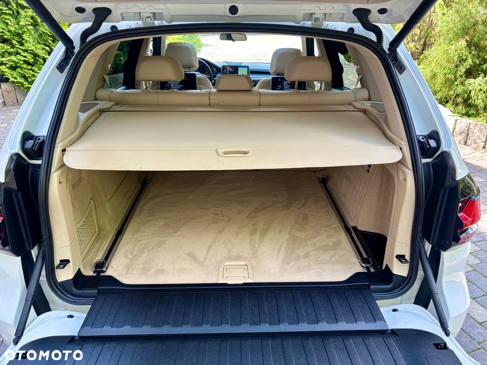 BMW X5 xDrive35i Edition Exclusive - 33