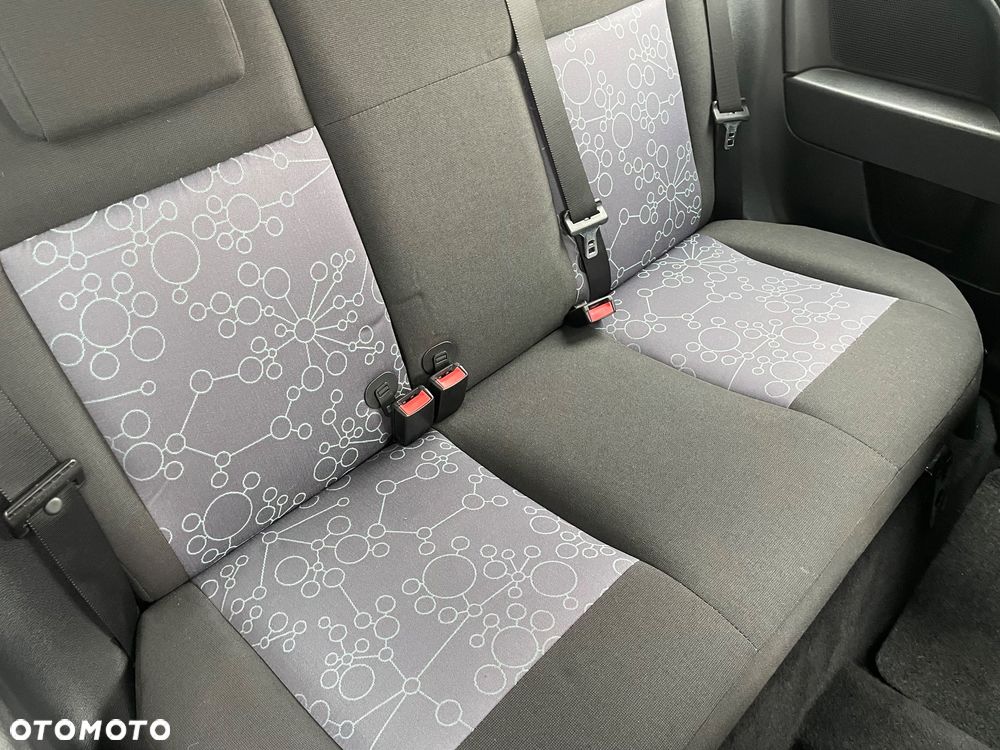 Ford Fiesta 1.3 Ambiente - 15