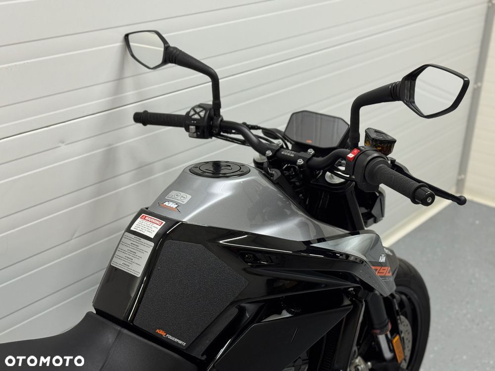 KTM Duke - 10