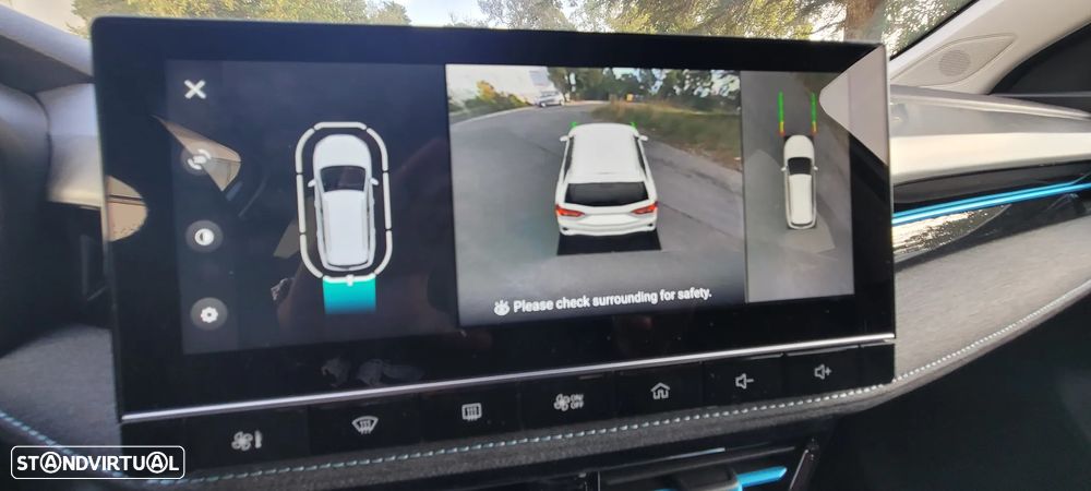 MG MG5 5 Standard Luxury - 36