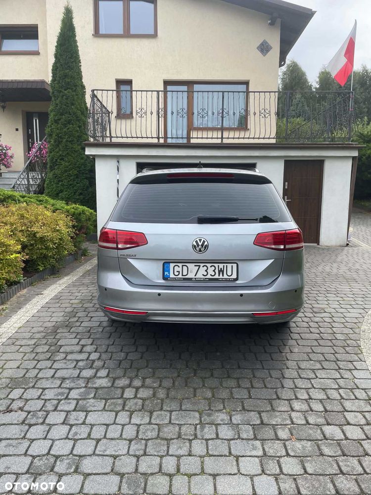 Volkswagen Passat - 5