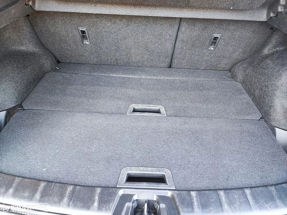 Nissan Qashqai 1.6 dCi Xtronic N-Connecta - 14