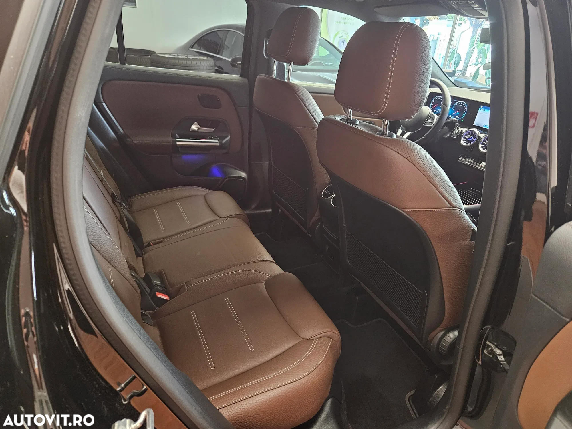 Mercedes-Benz GLA 250 e 8G-DCT Special Edition - 15