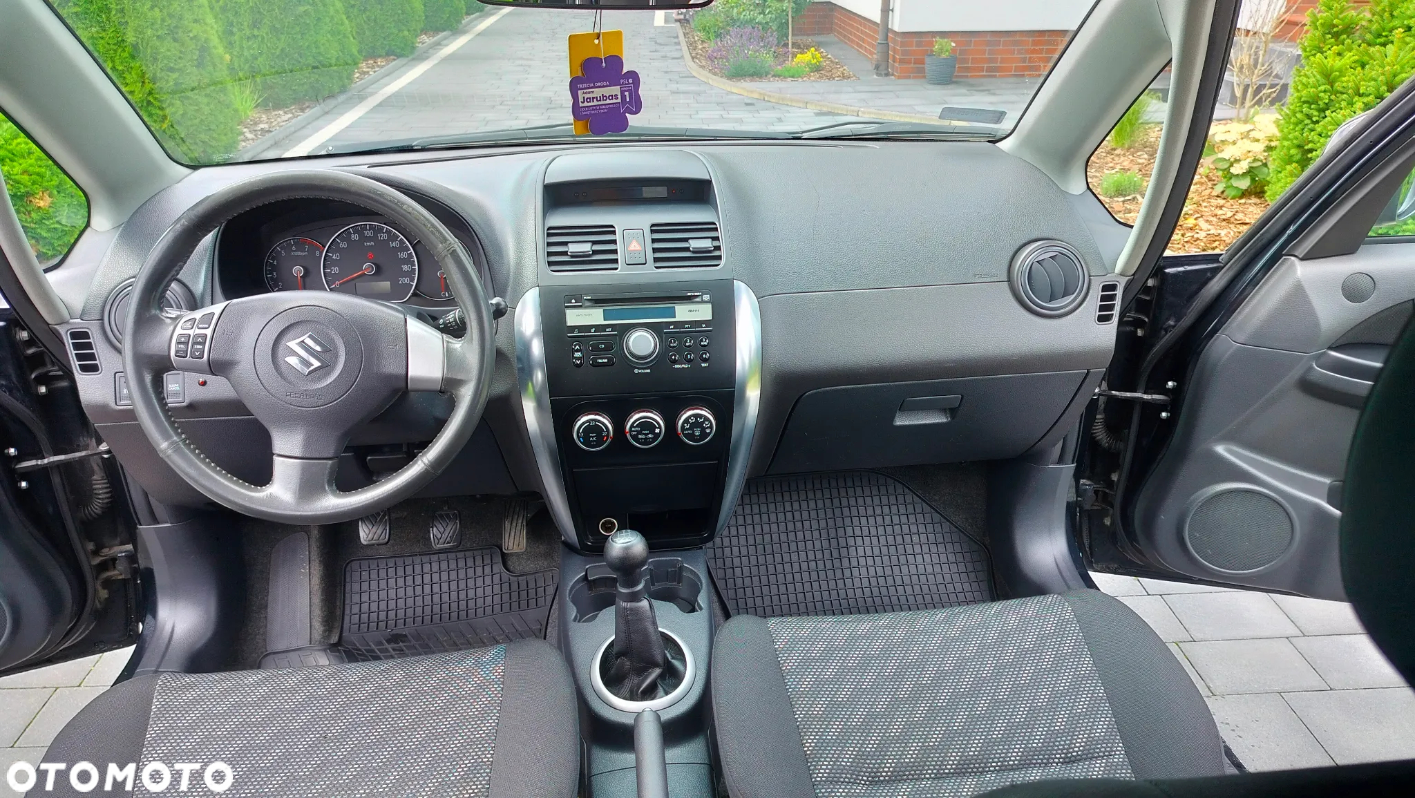 Suzuki SX4 1.6 GS / Premium - 15