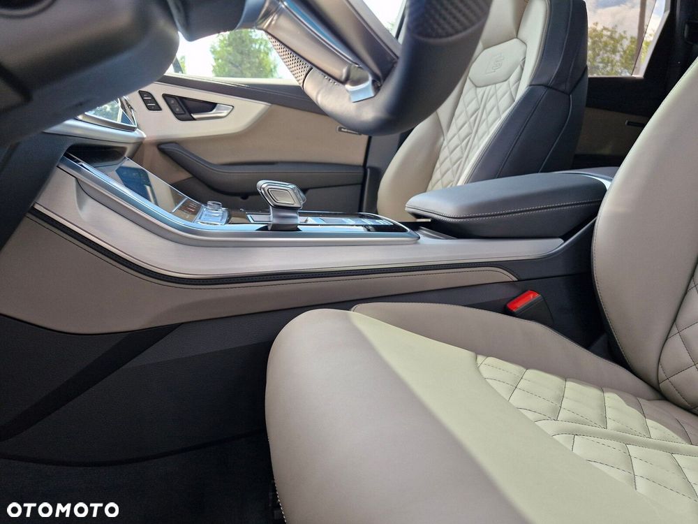 Audi Q7 55 TFSI mHEV Quattro S Line Tiptr - 35