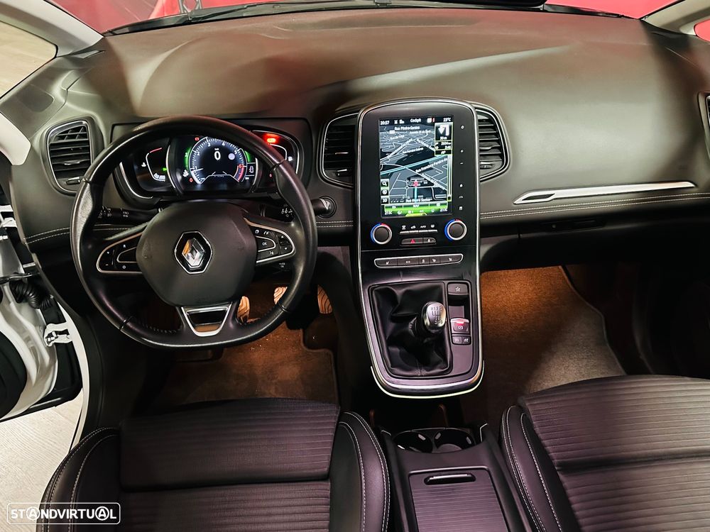 Renault Scénic 1.2 TCE Sport SS - 10