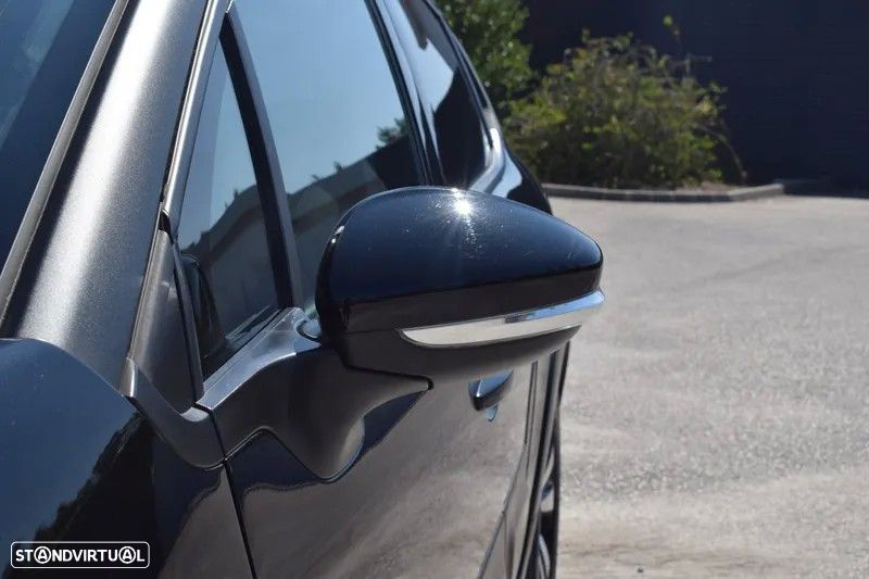 Citroën C3 1.2 PureTech Shine EAT6 - 13