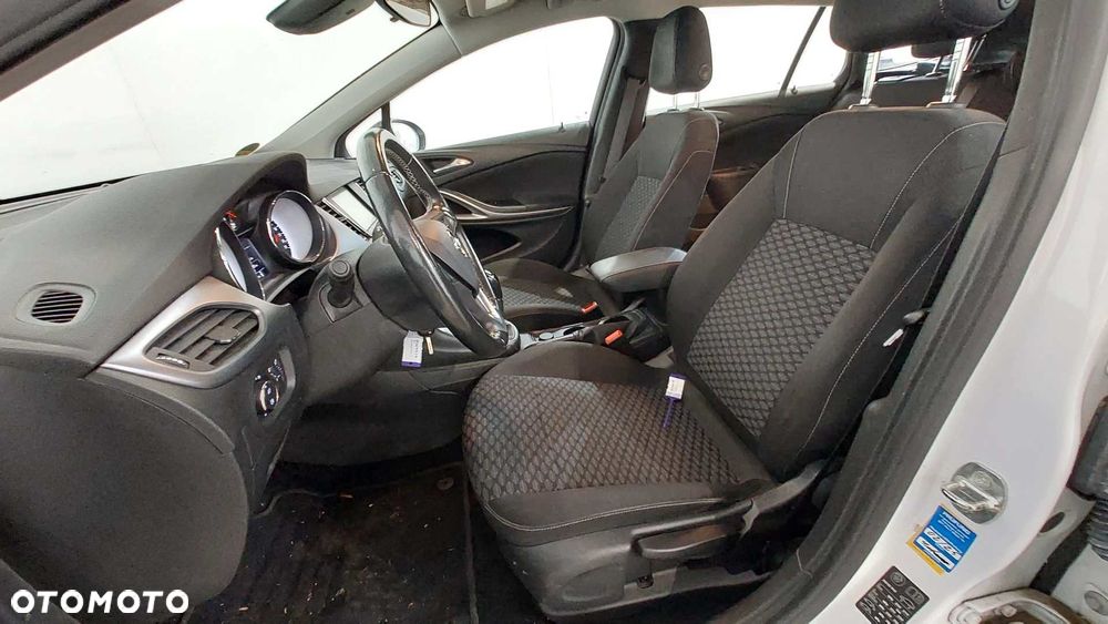 Opel Astra 1.5 D Start/Stop Edition - 13