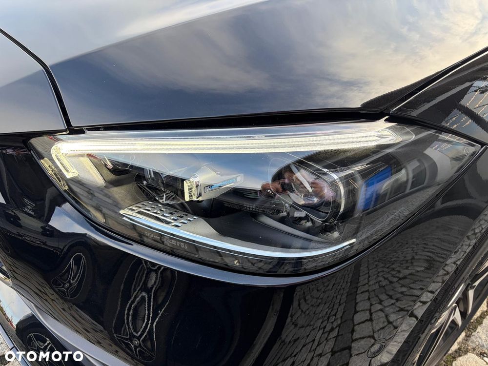 Mercedes-Benz Klasa C 300 e PHEV 4-Matic AMG - 9