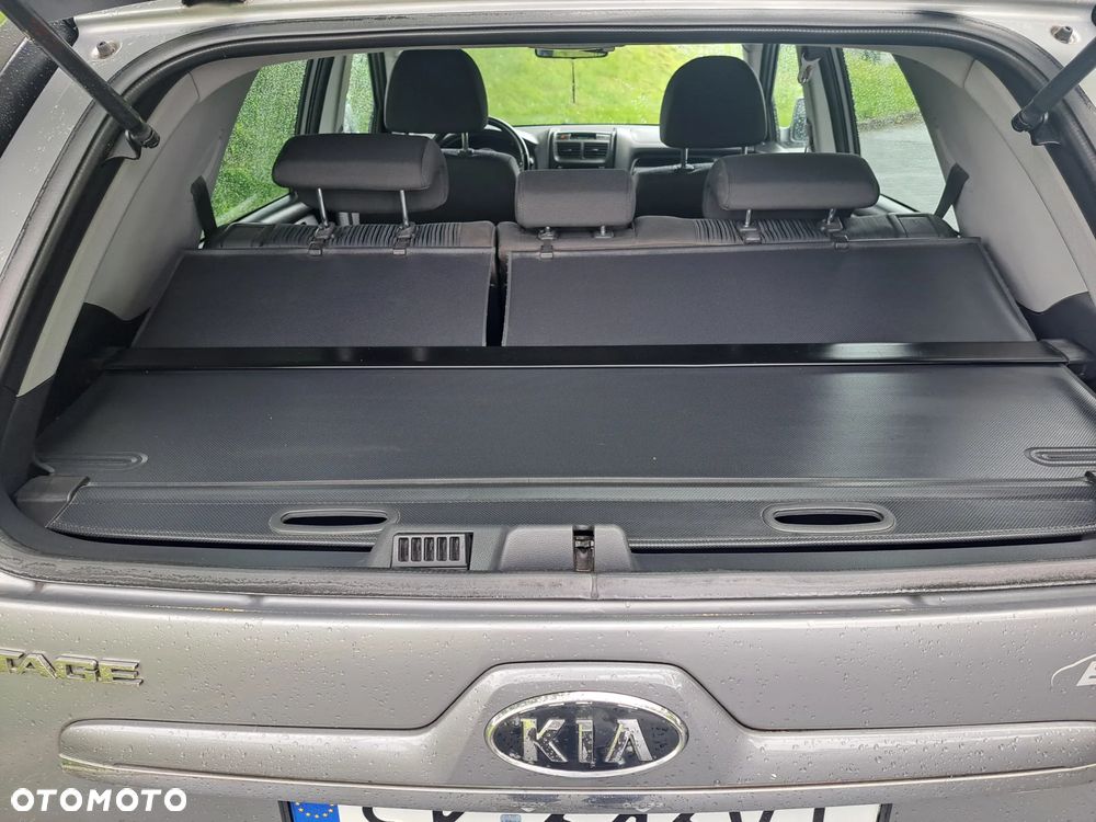 Kia Sportage 2.0 d Expedition 2WD - 32