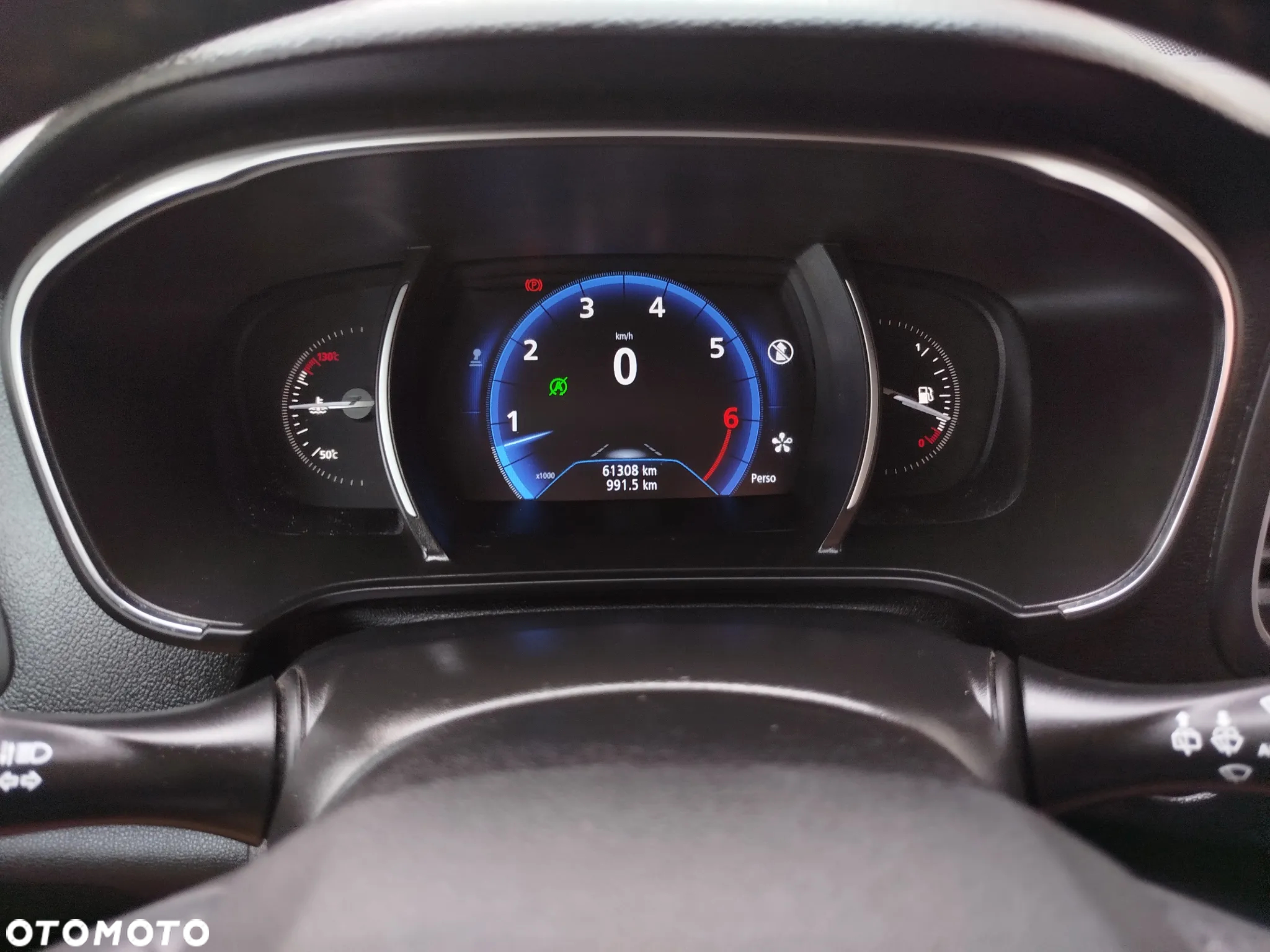 Renault Megane ENERGY TCe 130 BOSE EDITION - 17