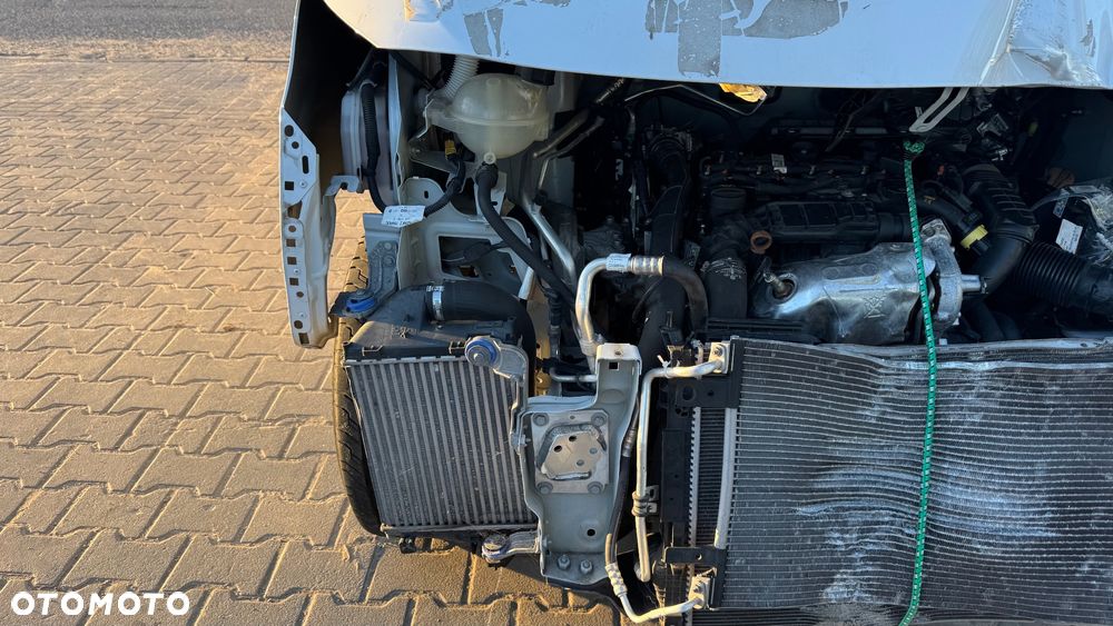 Peugeot EXPERT - 18