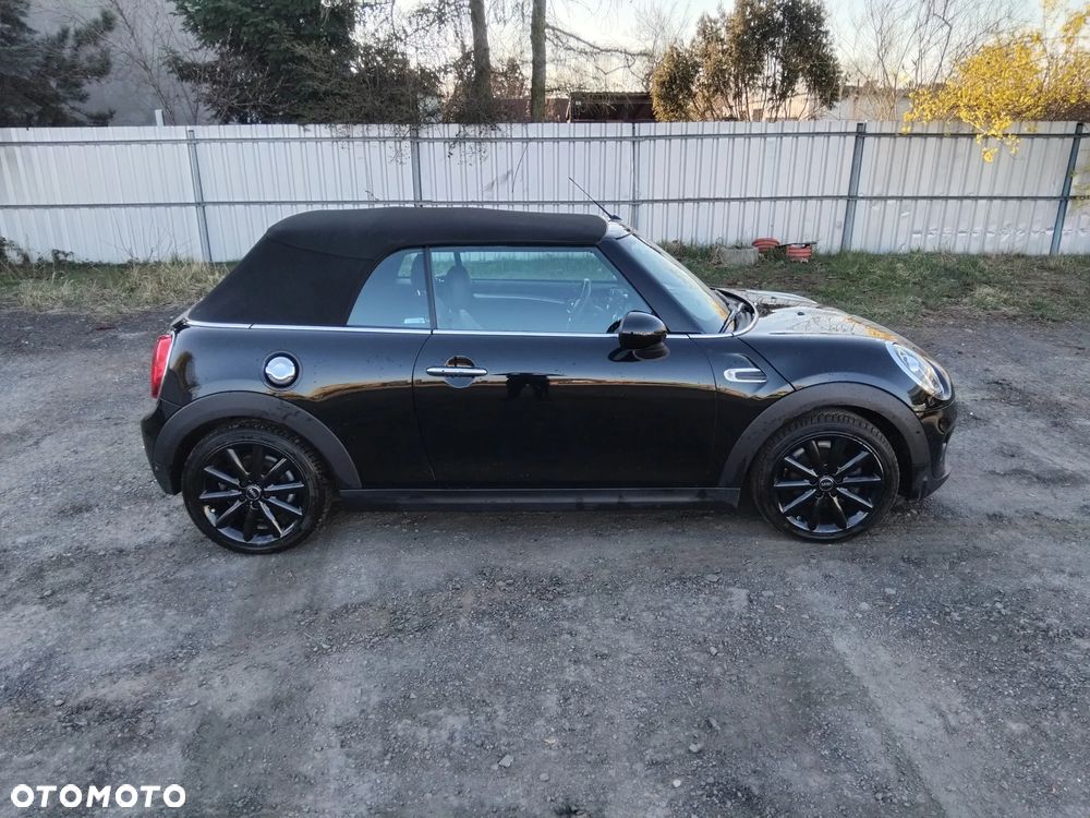 MINI Cooper John Works Trim - 7