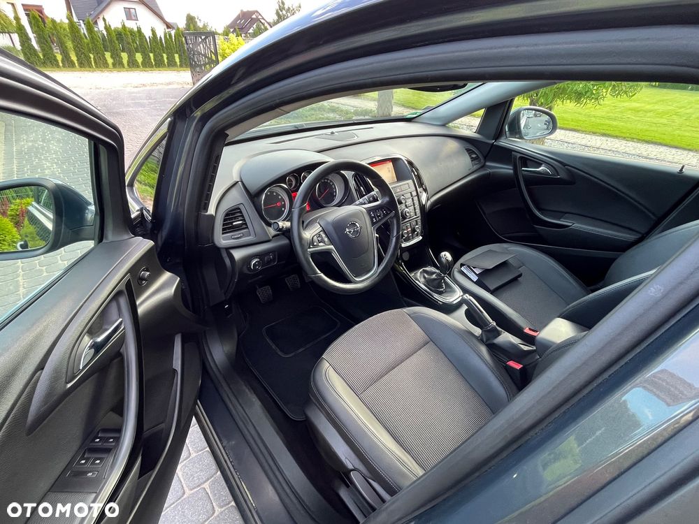 Opel Astra 1.4 Turbo Active - 10