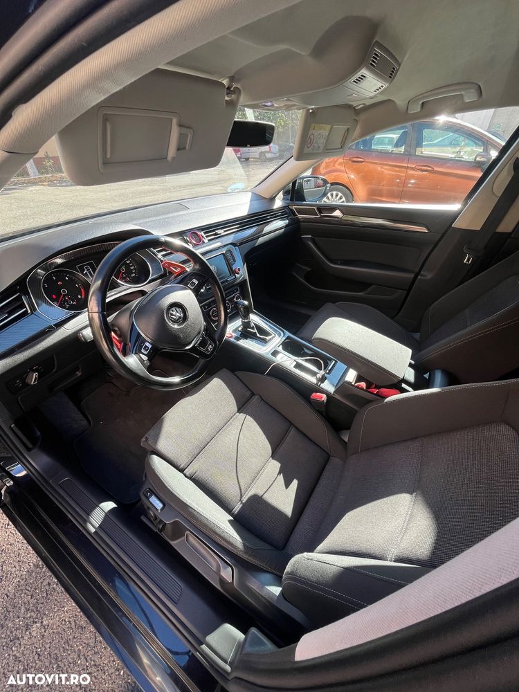 Volkswagen Passat 2.0 TDI DSG (BlueMotion Technology) Comfortline - 6