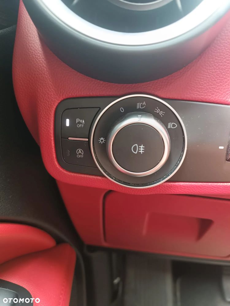 Alfa Romeo Stelvio 2.0 Turbo TI Q4 - 10