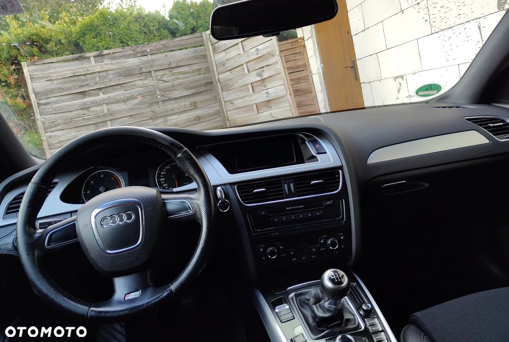 Audi A4 Avant - 7