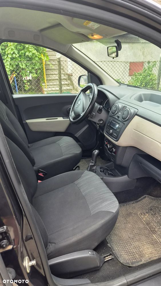 Dacia Lodgy 1.6 Ambiance - 13