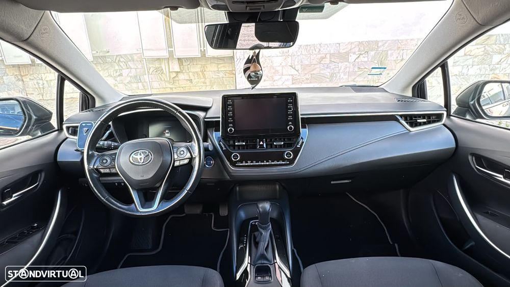 Toyota Corolla SD 1.8 Hybrid Exclusive - 3