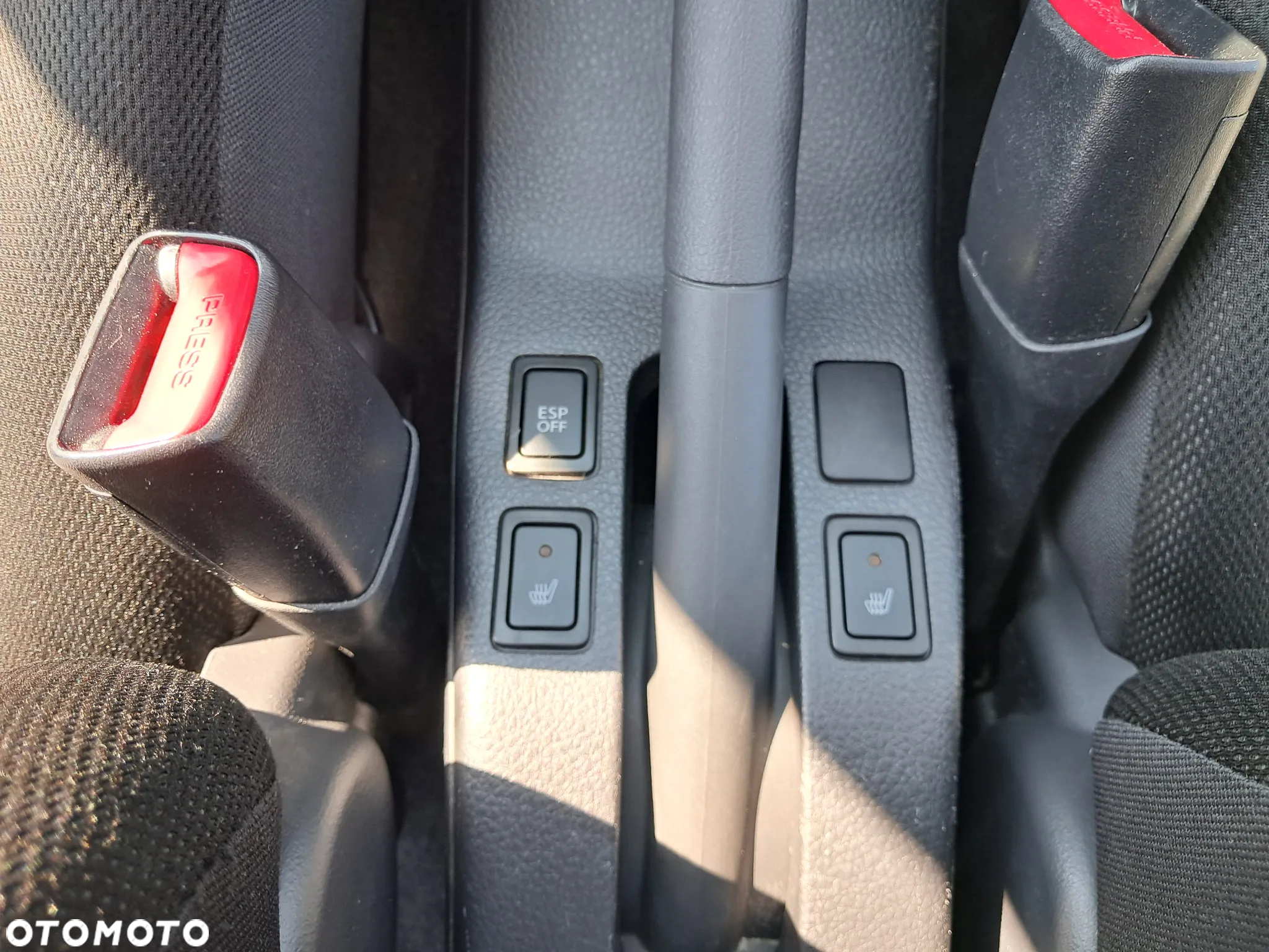 Suzuki SX4 1.6 Comfort Plus - 24