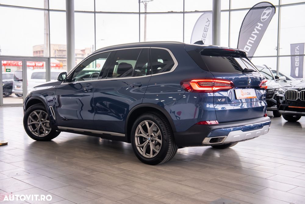 BMW X5 xDrive45e - 12