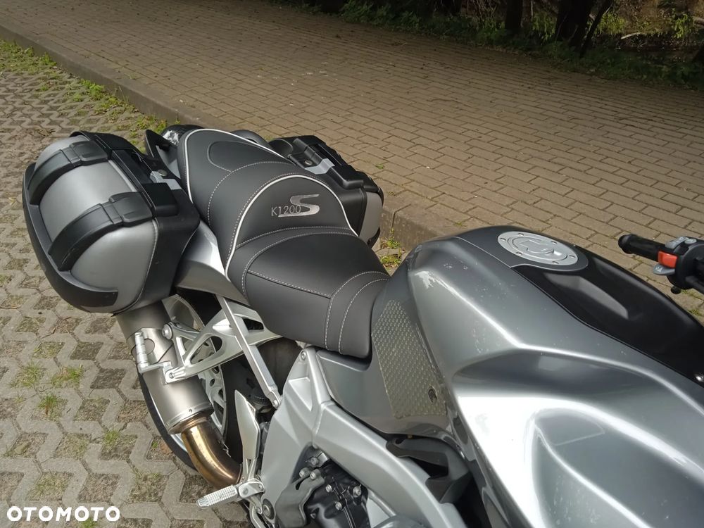 BMW K - 9