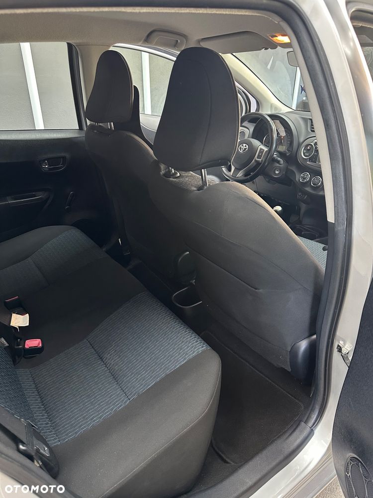 Toyota Yaris 1.0 Active - 13