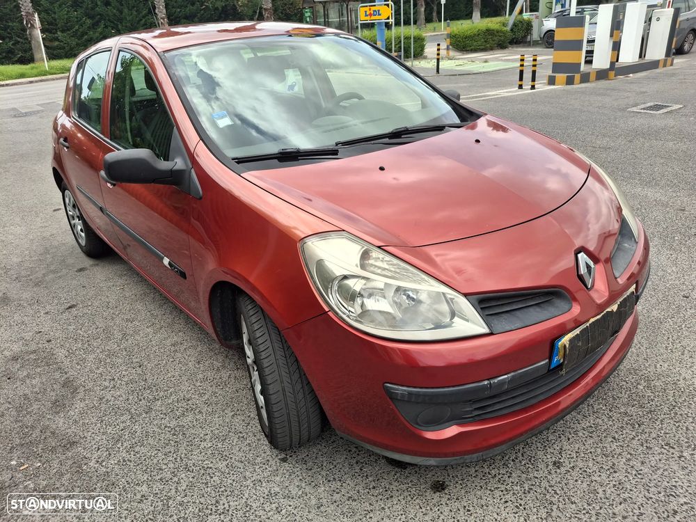 Renault Clio 1.5 dCi Confort - 3