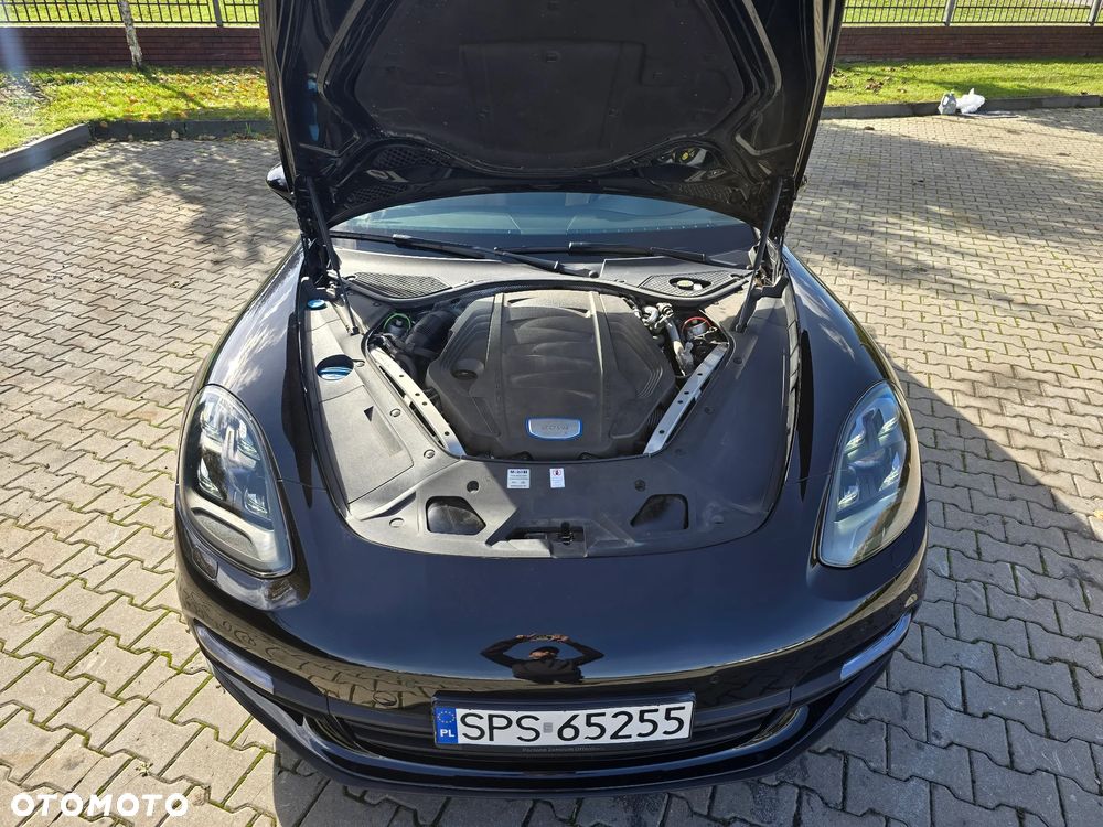 Porsche Panamera 4S Diesel - 16