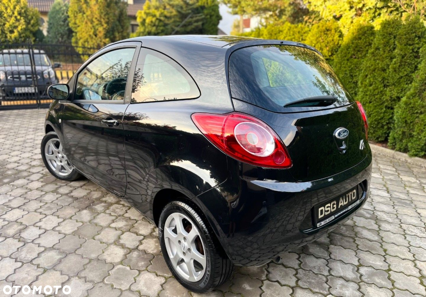 Ford KA - 16